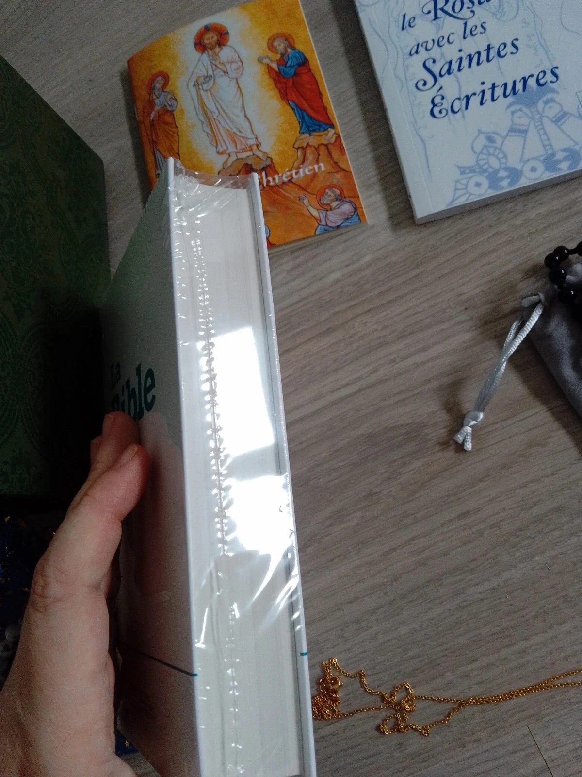 Lote Caja regalo artículos religiosos nuevos – photo 4